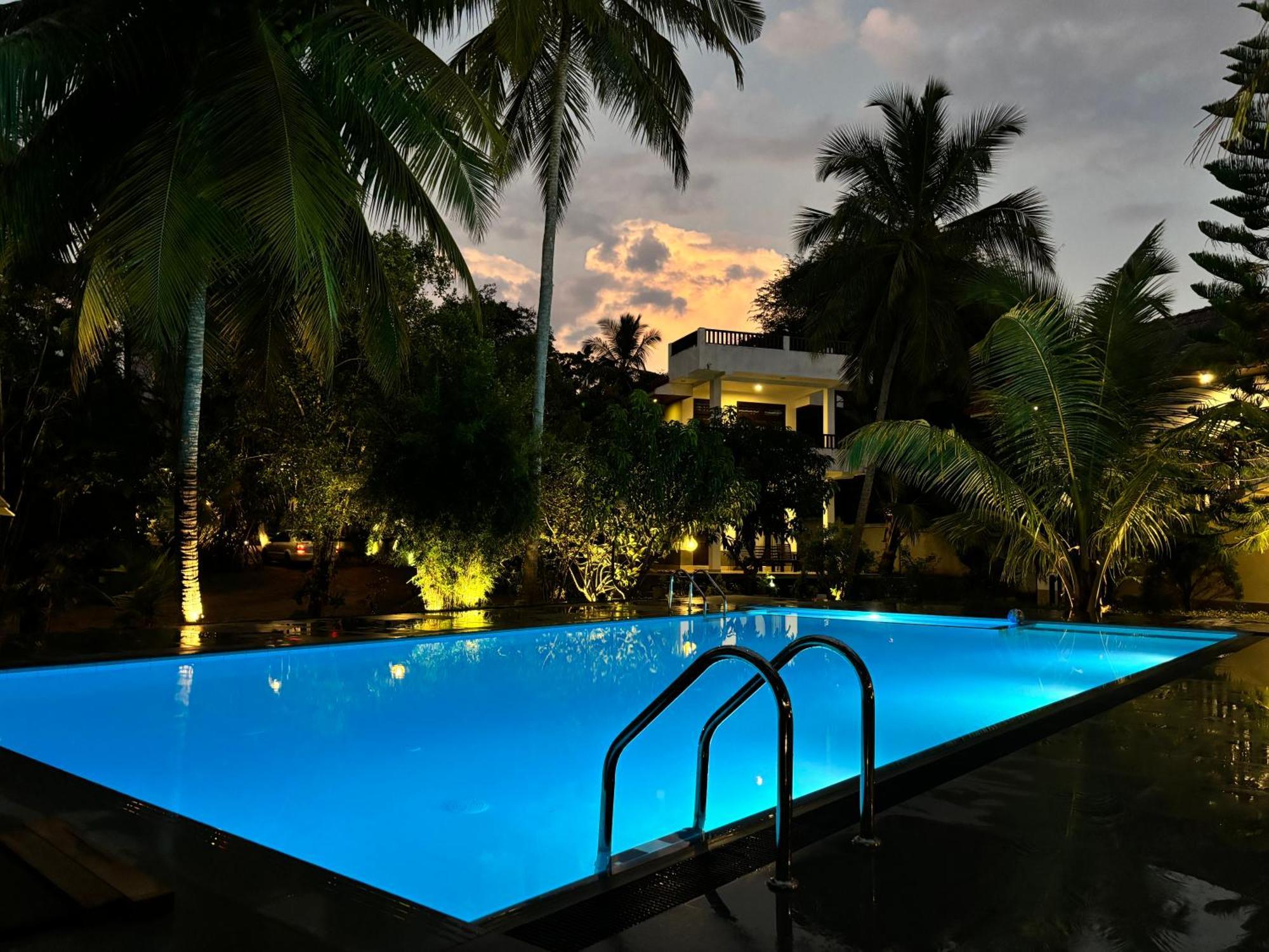 Hideaway Lodge Tangalle Exteriör bild